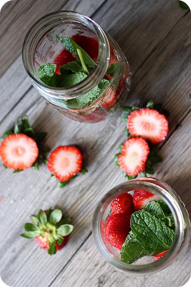 Strawberry Mint Infused Water {Mind Over Batter}