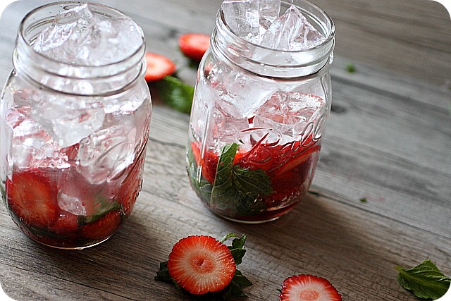 Strawberry Mint Infused Water {Mind Over Batter}