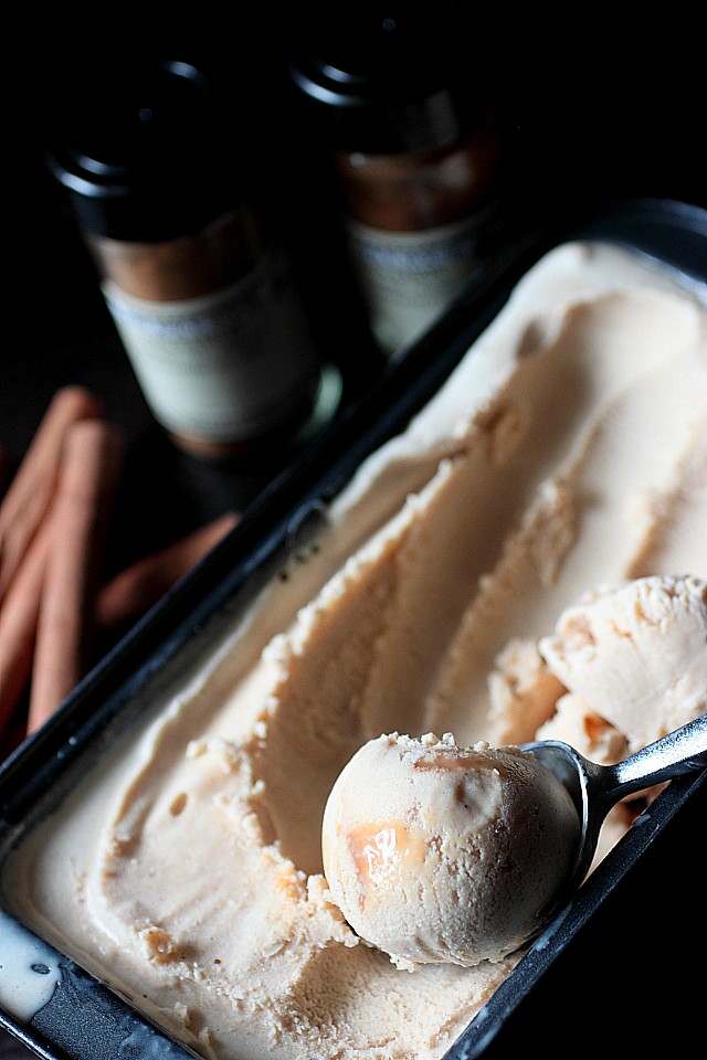 Cinnamon Ice Cream with Dulce de Leche Swirl {Mind Over Batter} 