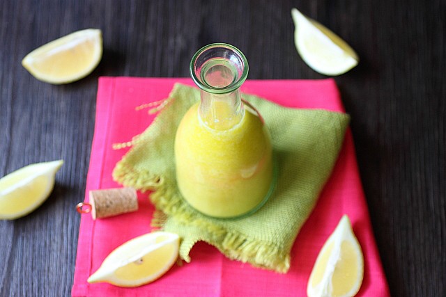 Lemon Olive Oil {mind-over-batter.com}