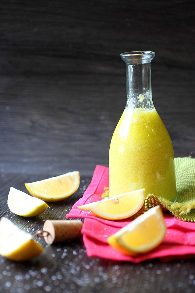 Lemon Olive Oil {mind-over-batter.com}