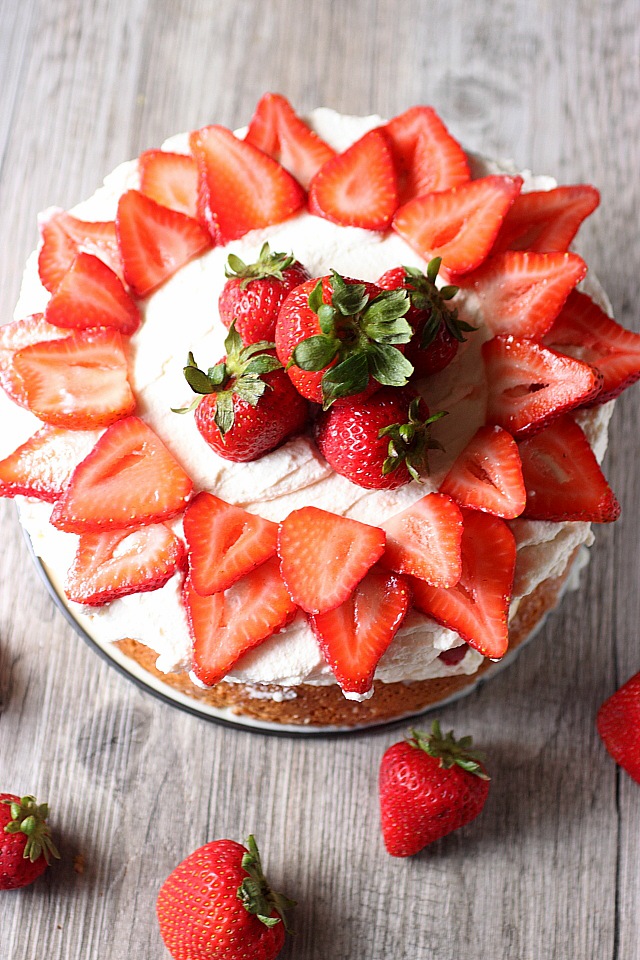 Strawberry Tres Leche Cake {mind-over-batter.com}