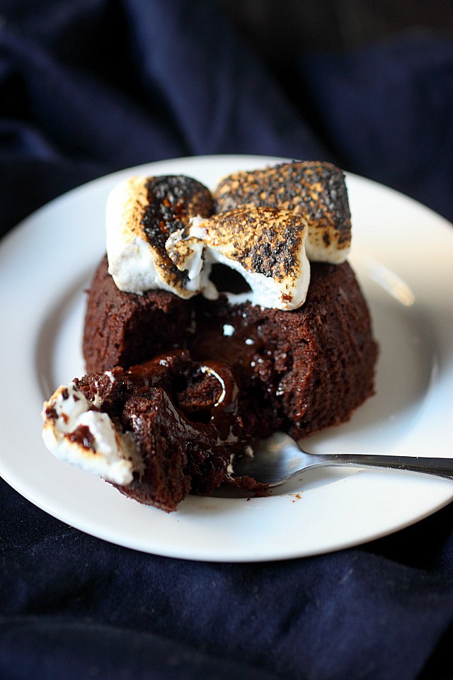 Marshmallow Molten Chocolate Cake {mind-over-batter.com}