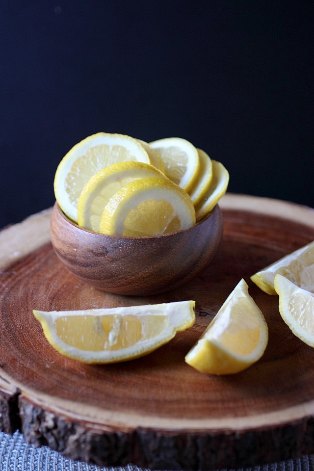 Homemade Lemon Soda {mind-over-batter.com}