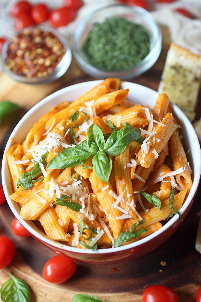 Spicy... Cheesy... Boozy... Robust. This Penne Alla Vodka is all this and more! Make this for dinner tonight! www.mind-over-batter.com